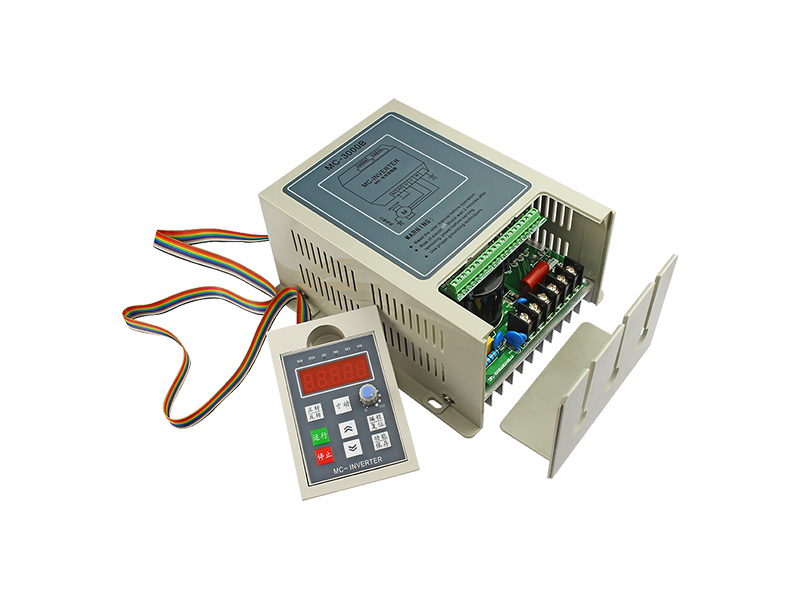 3000B通用變頻器，220V通用變頻器，三相變頻器，變頻調(diào)速器